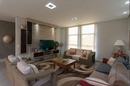 Casa para alugar com 405m², 3 quartos e 2 vagasSala