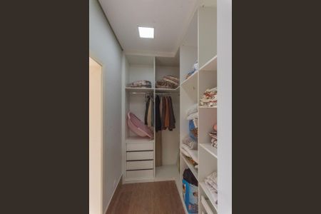 Casa para alugar com 405m², 3 quartos e 2 vagasCloset da Suíte 1