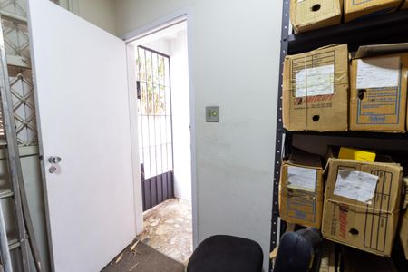 Casa à venda com 208m², 6 quartos e 4 vagas Casa à venda com 208m², 6 quartos e 4 vagasQuarto 3