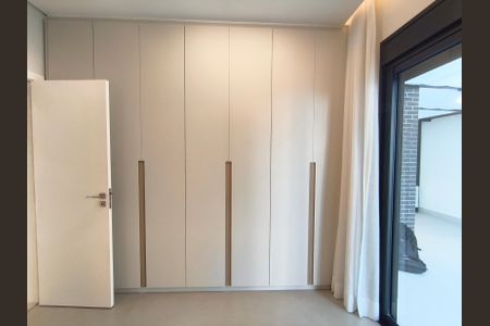 Apartamento à venda com 170m², 2 quartos e 2 vagasSuíte 1