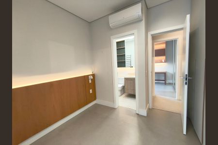 Apartamento à venda com 170m², 2 quartos e 2 vagasSuíte 1