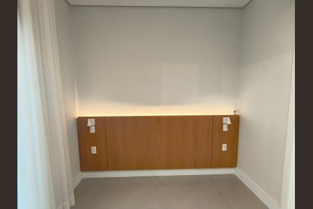 Apartamento à venda com 170m², 2 quartos e 2 vagasSuíte 1