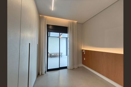 Apartamento à venda com 170m², 2 quartos e 2 vagasSuíte 1