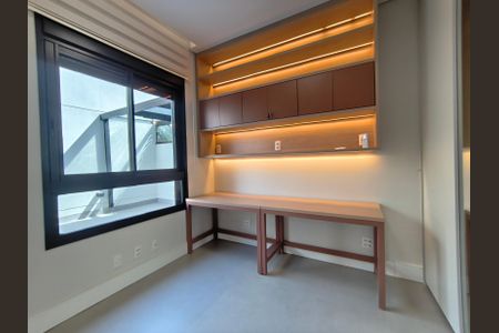 Apartamento à venda com 170m², 2 quartos e 2 vagasSuíte 2