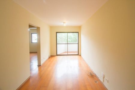 Apartamento à venda com 65m², 2 quartos e 1 vaga Apartamento à venda com 65m², 2 quartos e 1 vagaSala