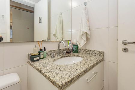 Apartamento à venda com 67m², 2 quartos e 1 vagaBanheiro
