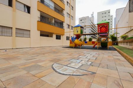 Apartamento à venda com 65m², 2 quartos e 1 vaga Apartamento à venda com 65m², 2 quartos e 1 vagaÁrea comum - Playground