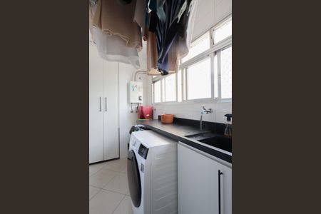 Apartamento à venda com 65m², 2 quartos e 1 vaga Apartamento à venda com 65m², 2 quartos e 1 vagaÁrea de serviço