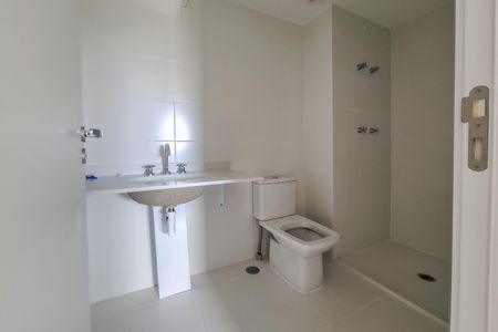 Apartamento à venda com 155m², 4 quartos e 2 vagasBanheiro Quarto 4