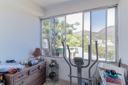 Casa à venda com 550m², 3 quartos e 6 vagasQuarto 1