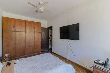 Casa à venda com 550m², 3 quartos e 6 vagasQuarto 3