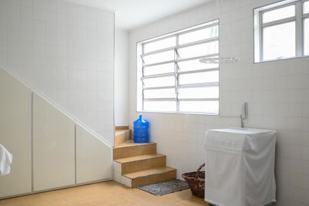 Casa à venda com 469m², 3 quartos e 4 vagasÁrea de Serviço