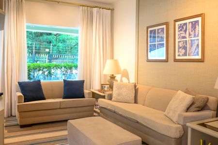 Casa à venda com 469m², 3 quartos e 4 vagasSala