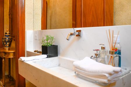 Casa à venda com 469m², 3 quartos e 4 vagasLavabo