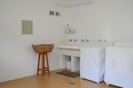 Casa à venda com 469m², 3 quartos e 4 vagasÁrea de Serviço