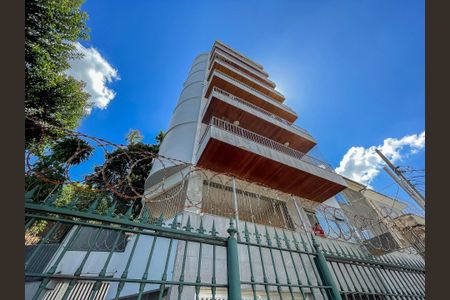 Apartamento à venda com 115m², 2 quartos e 1 vagaFachada