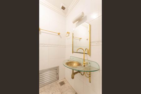 Apartamento à venda com 115m², 2 quartos e 1 vagaBanheiro Social