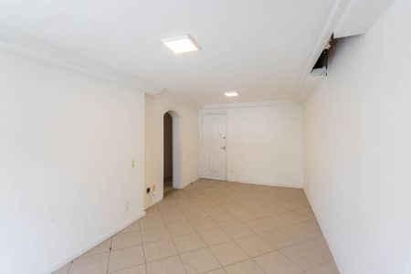 Apartamento à venda com 115m², 2 quartos e 1 vagaSala
