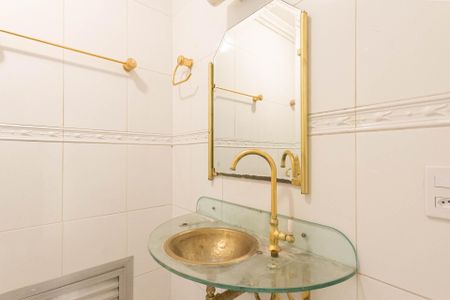 Apartamento à venda com 115m², 2 quartos e 1 vagaBanheiro Social