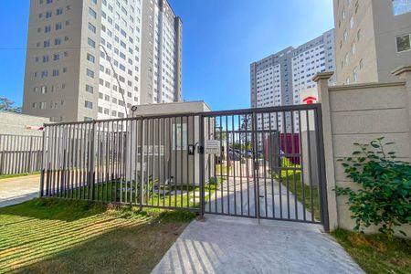 Apartamento para alugar com 42m², 2 quartos e sem vagaFachada e portaria