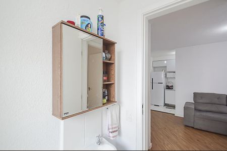 Apartamento para alugar com 42m², 2 quartos e sem vagaBanheiro