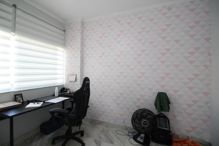 Apartamento à venda com 96m², 4 quartos e 1 vagaQuarto 1