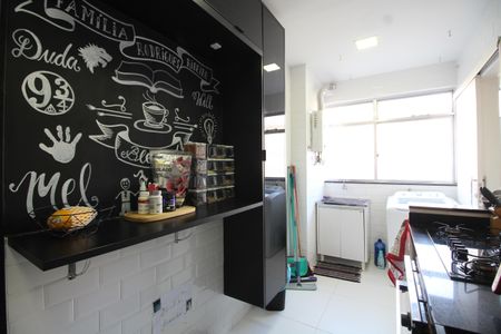 Apartamento à venda com 96m², 4 quartos e 1 vagaCozinha