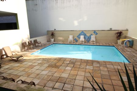 Apartamento à venda com 96m², 4 quartos e 1 vagaPiscina