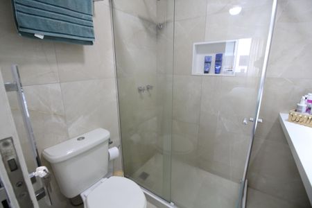 Apartamento à venda com 96m², 4 quartos e 1 vagaBanheiro da Suíte