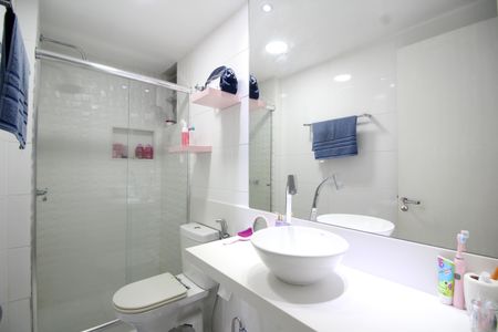 Apartamento à venda com 96m², 4 quartos e 1 vagaBanheiro Social