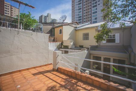 Casa à venda com 120m², 2 quartos e 1 vaga Casa à venda com 120m², 2 quartos e 1 vagaTerraço