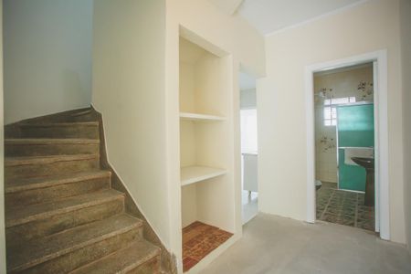 Casa à venda com 120m², 2 quartos e 1 vaga Casa à venda com 120m², 2 quartos e 1 vagaCorredor