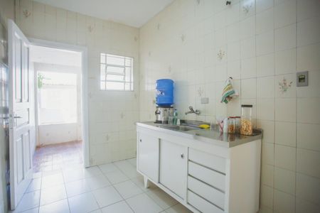 Casa à venda com 120m², 2 quartos e 1 vaga Casa à venda com 120m², 2 quartos e 1 vagaCozinha