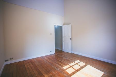 Casa à venda com 120m², 2 quartos e 1 vaga Casa à venda com 120m², 2 quartos e 1 vagaQuarto 1