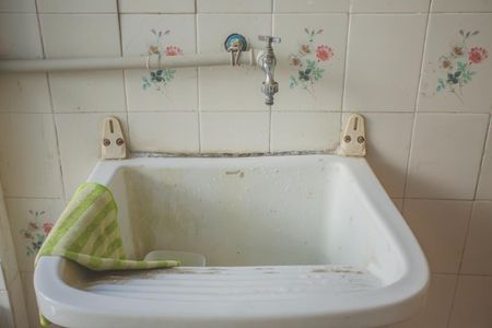 Casa à venda com 120m², 2 quartos e 1 vaga Casa à venda com 120m², 2 quartos e 1 vagaÁrea de Serviço