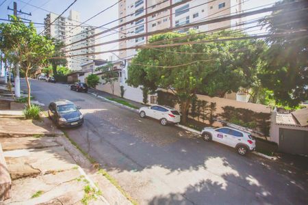 Casa à venda com 120m², 2 quartos e 1 vaga Casa à venda com 120m², 2 quartos e 1 vagaVista