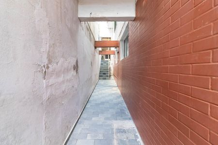 Casa à venda com 180m², 4 quartos e 2 vagasCorredor Lateral