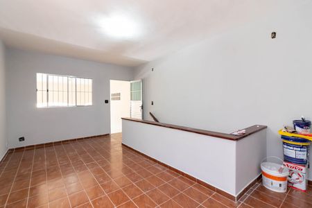 Casa à venda com 180m², 4 quartos e 2 vagasSala