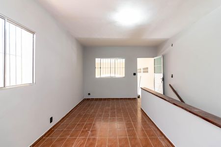 Casa à venda com 180m², 4 quartos e 2 vagasSala