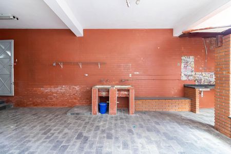 Casa à venda com 180m², 4 quartos e 2 vagasÁrea de Serviço