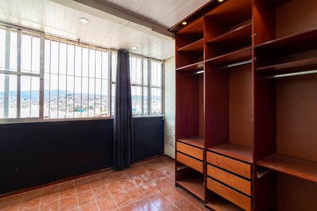 Casa à venda com 180m², 4 quartos e 2 vagasQuarto 1