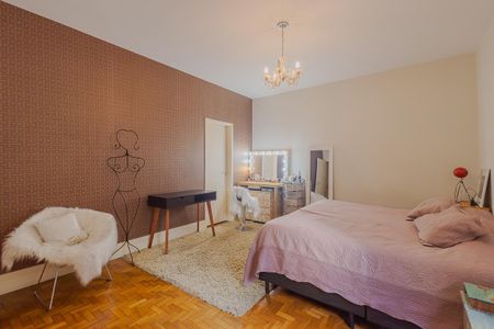 Apartamento à venda com 170m², 3 quartos e 1 vagaQuarto 2