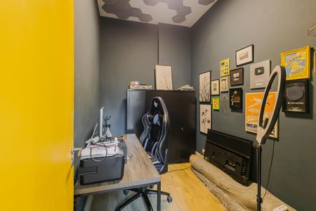 Apartamento à venda com 170m², 3 quartos e 1 vagaÁrea de Serviço - Quarto