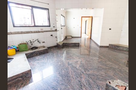 Apartamento à venda com 234m², 4 quartos e 4 vagas Apartamento à venda com 234m², 4 quartos e 4 vagasCozinha