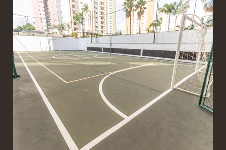 Apartamento à venda com 234m², 4 quartos e 4 vagas Apartamento à venda com 234m², 4 quartos e 4 vagasÁrea comum - Quadra