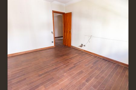 Apartamento à venda com 234m², 4 quartos e 4 vagas Apartamento à venda com 234m², 4 quartos e 4 vagasQuarto 2