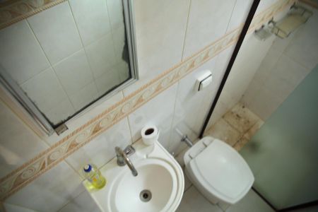 Casa para alugar com 560m², 4 quartos e 2 vagasBanheiro de Serviço