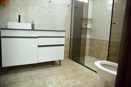 Casa para alugar com 560m², 4 quartos e 2 vagasBanheiro