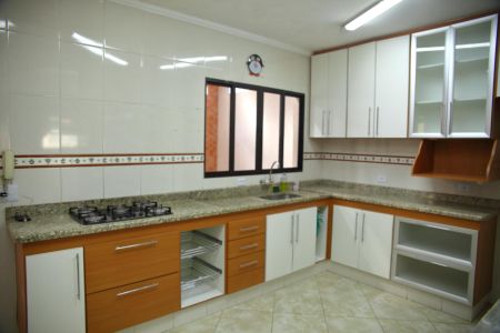 Casa para alugar com 560m², 4 quartos e 2 vagasCozinha