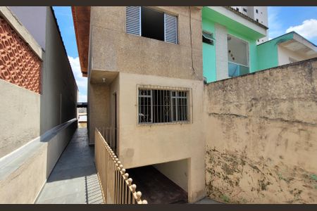 Casa à venda com 161m², 2 quartos e 2 vagasFachada